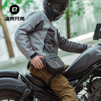 Сумка на бедро с дополнительным объемом под молнией Rockbros 1 L (30990019001)