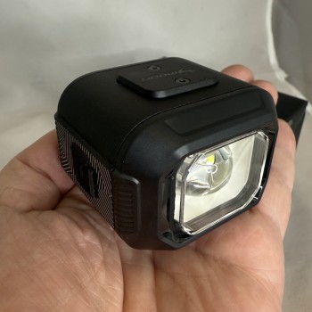 Фонарь велосипедный передний Moon Titan Max 1700 (2025)