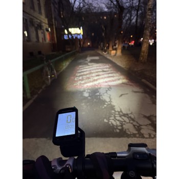 Фонарь велосипедный передний Moon Titan Max 1700 (2025)