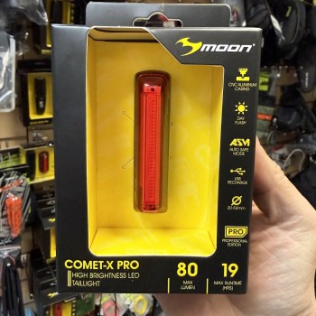 Фонарь задний Moon Comet-X Pro