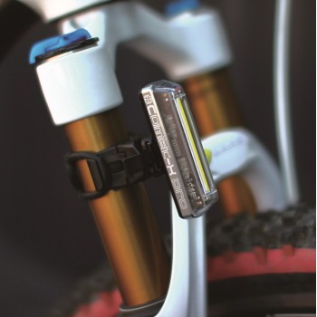 Фонарь передний Moon Comet-X Pro (2022)