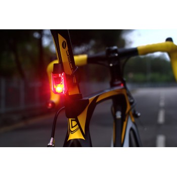 Фонарь велосипедный задний Moon Alcor