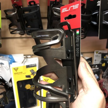 Флягодержатель под правый хват Elite Prism Right (EL01810)