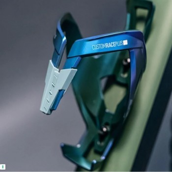 Флягодержатель Elite Custom Race Plus (2025)