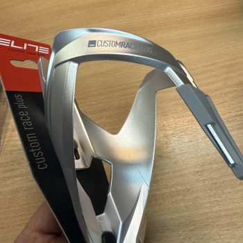 Флягодержатель Elite Custom Race Plus (2025)