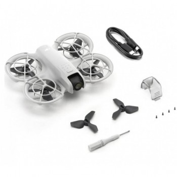 Квадрокоптер DJI Neo