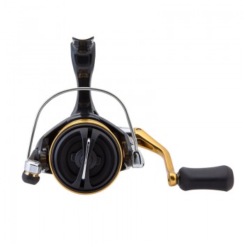 Катушка безынерционная с передним фрикционом Shimano Sahara FI