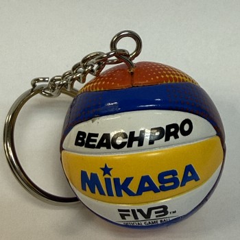 Брелок сувенирный волейбольного мяча Mikasa Beach Pro BV550С