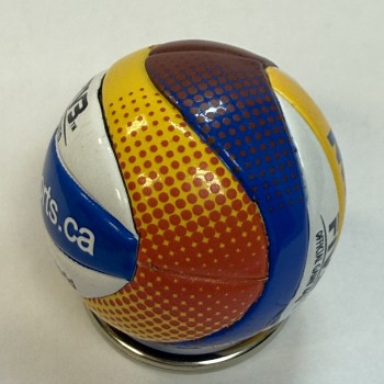 Брелок сувенирный волейбольного мяча Mikasa Beach Pro BV550С