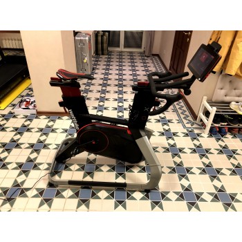 Велотренажер Wattbike Atom X (2023)