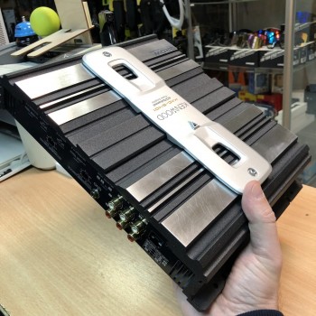 Автомобильный 4-х канальный усилитель Kenwood KAC-6401