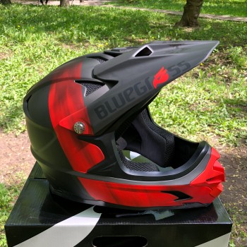 Велошлем Bluegrass Intox Helmet 2025 (3HELG09)