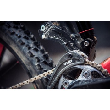 Велосипед горный двухподвес Bergamont Trailster EX 9.0 (2015) Black / Red (Matt)