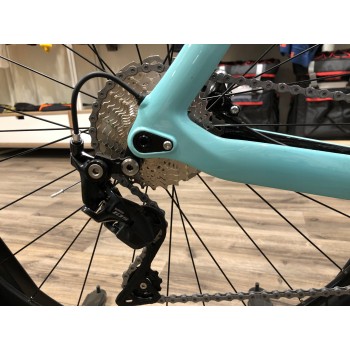 Велосипед шоссейный Bianchi Aria Aero 105 Disc (2021)