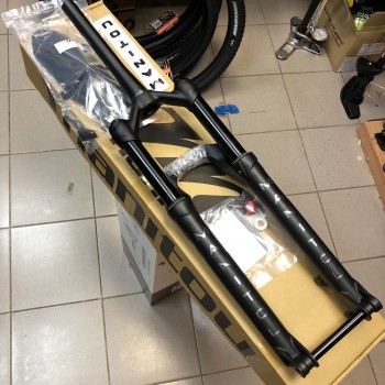 Амортизационная вилка Manitou Machete Comp 27.5+/29" 1-1/8" Tapered 15mm Boost (191-36975)