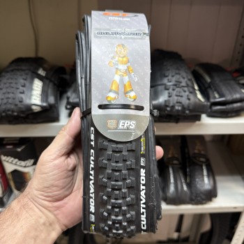Покрышка складная CST Tires Cultivator 700x32C (32-622) C1604 60 TPI TL (001382)