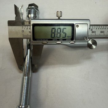 Ось задняя Nicebike TI-627 3/8"x175 мм. в сборе под гайку